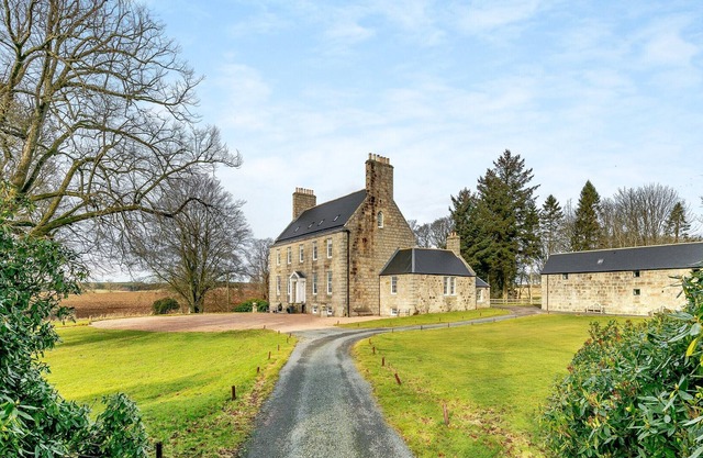 2 bedroom accommodation in Newmachar, near Aberdeen