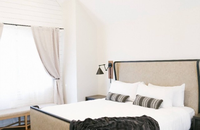 The Perfect Outdoor Getaway! Modern Retreat w/ Scenic Adventures, Resort Access