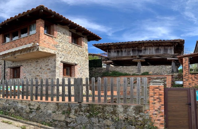 La cantera casa en entorno rural