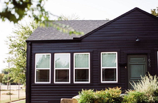 The Rambling Pearl - 1940's Bungalow Getaway