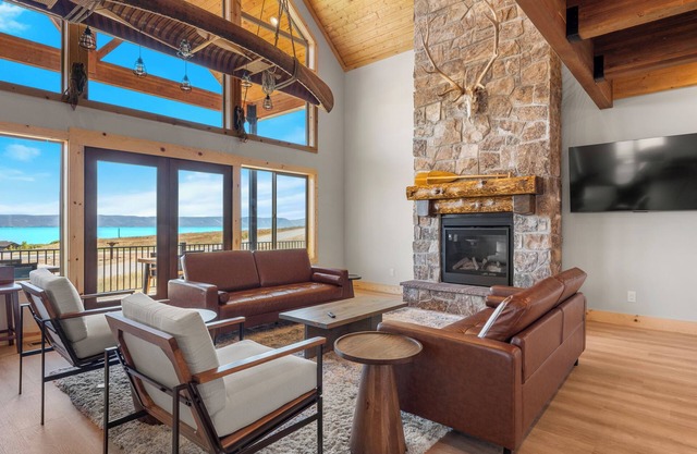 The Ranch at Bear Lake | 7BR Lodge w/ Hot Tub, Theater & Reserve Beach