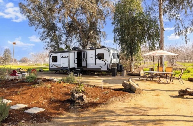 The Ranch Camper | Easy Camp Experience near Town!