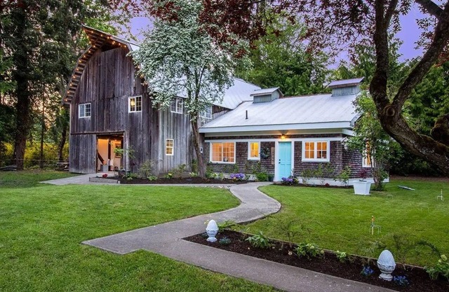 The Retreat at August Ciderhouse- Farmstay 5 minutes from Edmonds-Seattle ferry