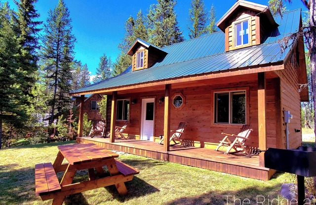 THE RIDGE AT GLACIER, MONTANA | Cinco cabañas de montaña | Cabina # 1