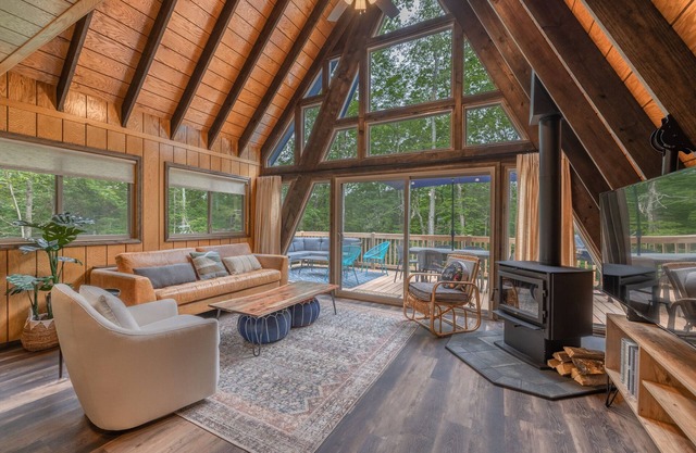 The Robins Nest by Innsbrook Vacations!