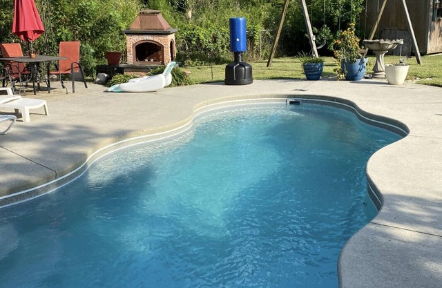 The Sutton getaway w/ pool and private backyard.