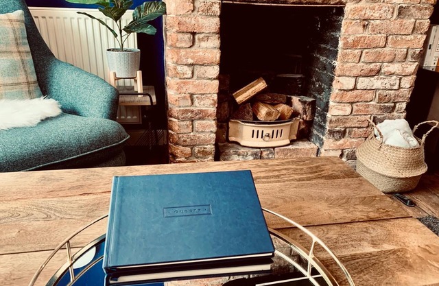 THE TENTH HOUSE 1750 Wirksworth Peak District Georgian Cottage Derbyshire Luxury