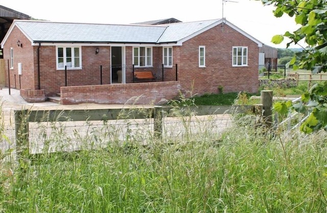 The Tractor Shed, SHAFTESBURY