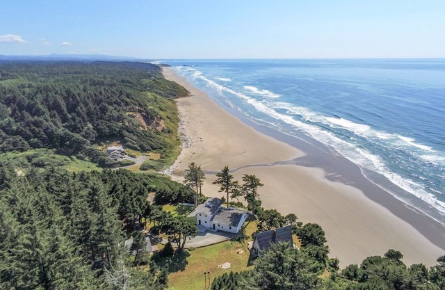 El único alquiler de vacaciones extremadamente privado con kilómetros de playa de arena