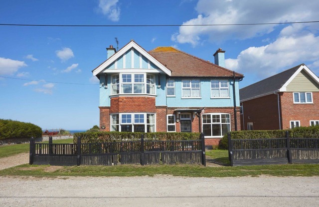 The Whim - sleeps 14 guests in 7 bedrooms