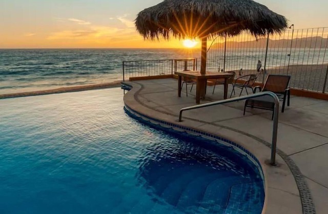 This condominium is a 2 bedroom(s), 2 bathrooms, located in Barra de Navidad, Jalisco.