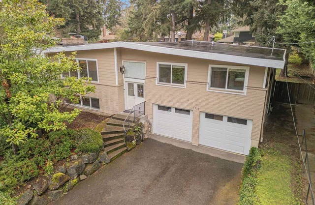 This house is a 5 bedroom(s), 3 bathrooms, located in Mercer Island, WA.