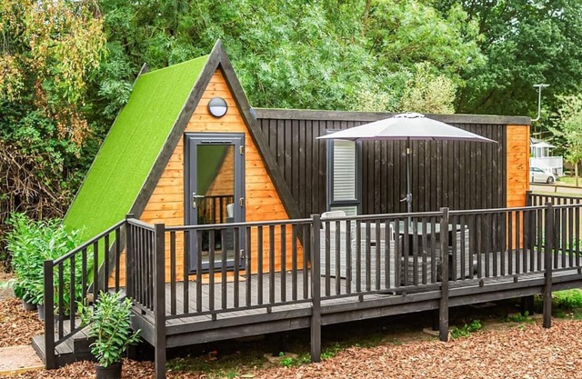 Alojamiento de 2 habitaciones en Sewardstone