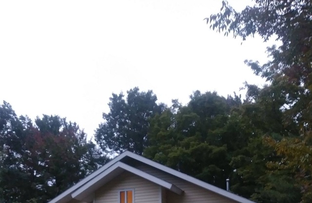 Thistledew Cottage near Boyne Mountain Resort and Deer Lake