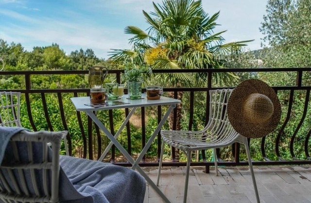 Apartamento de tres habitaciones con una terraza Duba Stonska, Peljesac (A-24112-a)