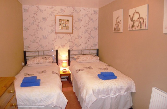 Three Bedroom -Rural-Baño Privado