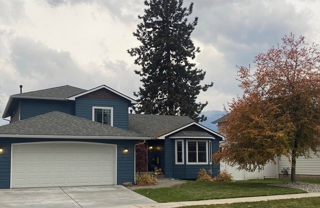 Timbercrest Beautiful 4-bedroom house with AC in Post Falls