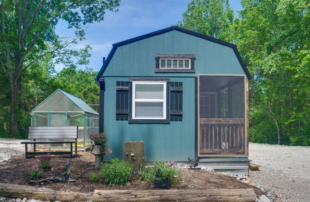 Tiny Home in Silver Point Near Center Hill Lake!