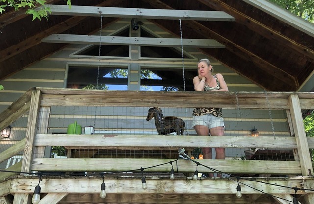 Tlea Farm Mountain Log Cab. 73 acres de senderos y potreros 2 vapor + lago