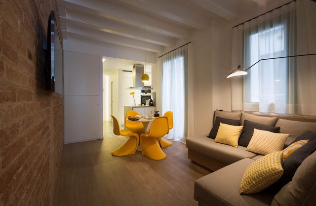 TOP CLASS 2HAB NUEVO AP | Sol | Metro | Wifi | Ascensor | 4 personas