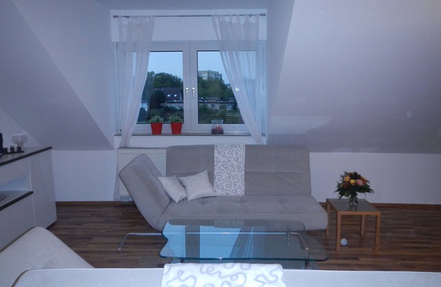 Los mejores equipos y excelentes conexiones de transporte a Colonia Bonn Siegburg, TG-Platz