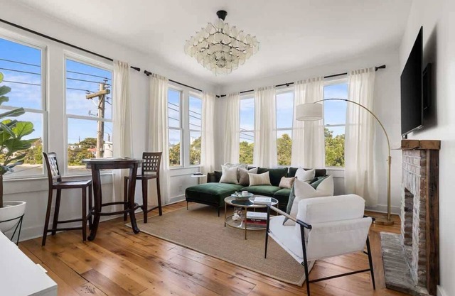 Top Floor & Lake Views! Stylish 2BR Downtown Condo