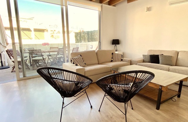 Top-notch downtown house w/private rooftop,parking