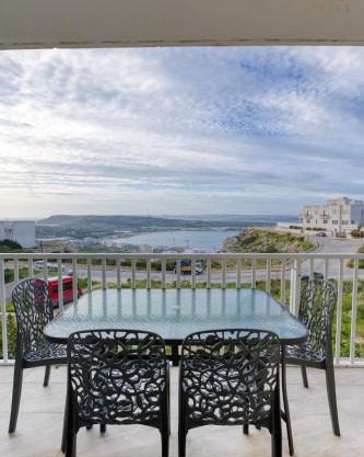Top of the world 2BR home with spectacular views by 360 Estates