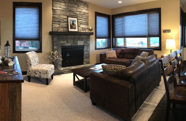 Picos de pólvora: lujoso chalet de esquí junto a la pista en Feathertop