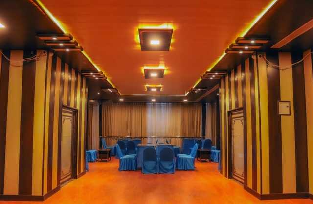 TR'S Edifice - A Luxury Guest House