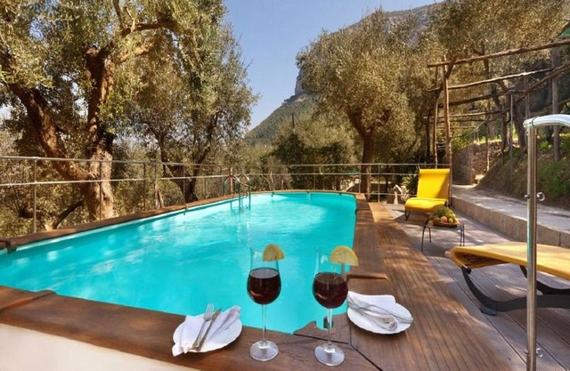 Villa tradicional con piscina privada cerca de Sorrento, Traditional 2 bedroom holiday home for up t...
