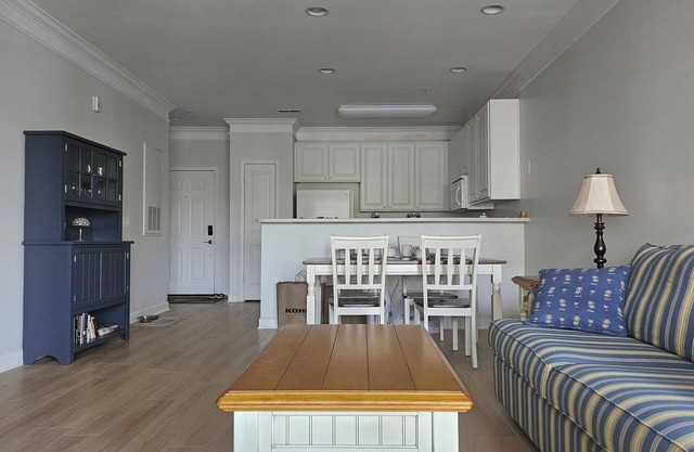 Tranquil 2-bedroom condo in Calabash with AC, fitness room, WiFi