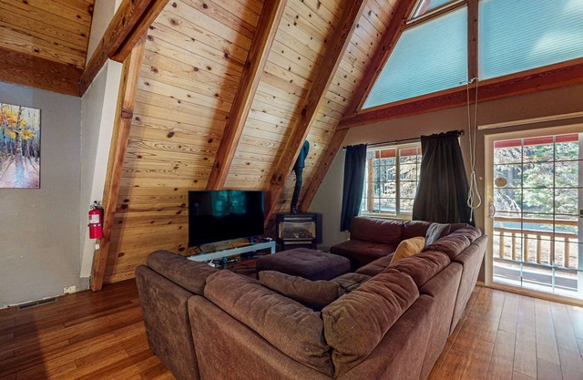 ¡Tranquilo, ideal para la familia, retiro de A-frame con un gran patio trasero!