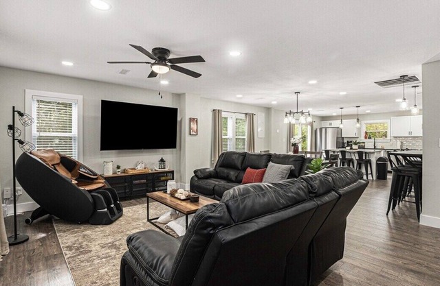 Tranquil Getaway l 3 BDRM l Long stay & Fast Wi-Fi