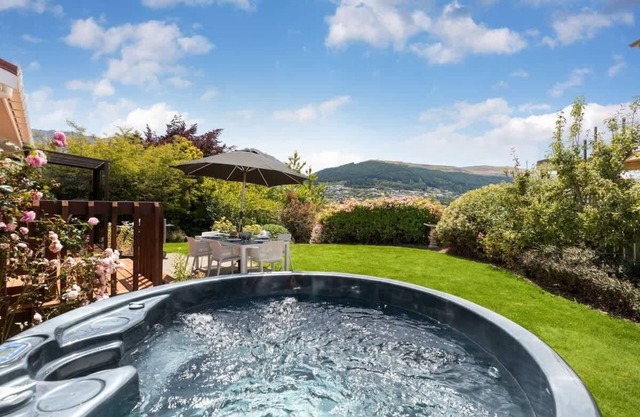 Tranquil Heights | Private Hot Tub
