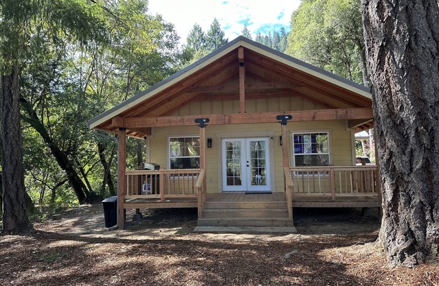 Tranquility Riverview Cottage