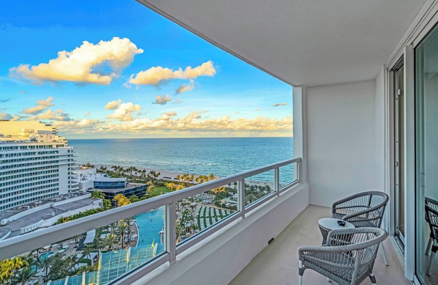Tresor Fontainebleau Ocean North View One Bedroom