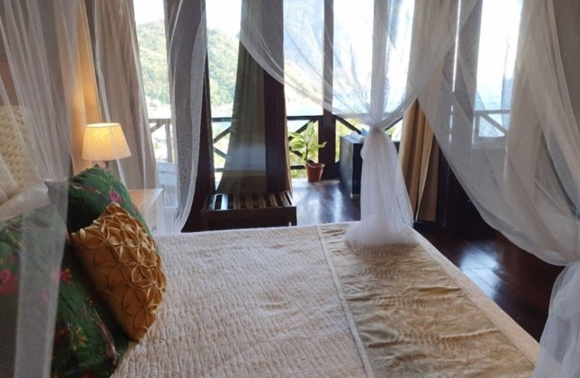 Tropical Escape | 1 Unit with Balcony