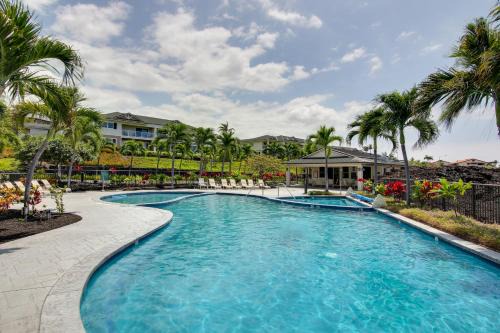 Tropical Kona Resort Townhome Patio and Ocean Views