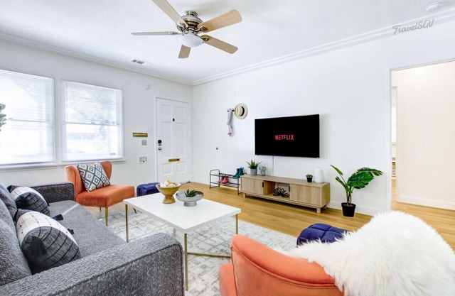 2BR Home Near DTLA, Parks, & Disneyland #TravelSGV