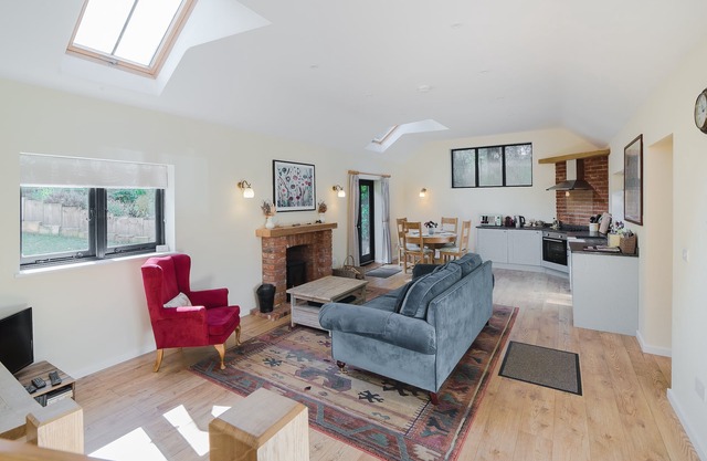 ★ Tulip Tree Cottage ★ Enorme jardín + entorno de pueblo + cerca de Canterbury + se admiten perros
