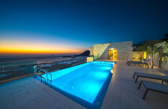 Twin Villas with private pools overlooking Falasarna beach Alkinoos & Nausika