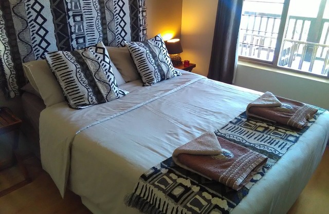 Vista a las dos cataratas ~ Casa de huéspedes independiente ~ Suite Bridal Veil Falls