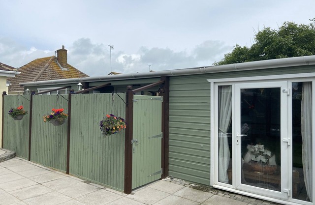 Unique Hideaway On Botany Bay