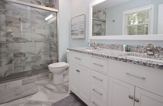 Peachtree City recientemente renovado, inigualable Comodidad, estilo y valor