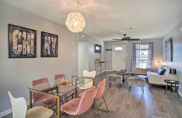 Updated Baton Rouge Home w/ Grill ~ 10 Mi to Dtwn!