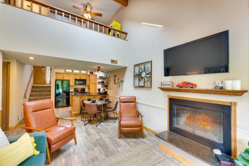 Updated Galena Home Near Ski Area and Owners Club