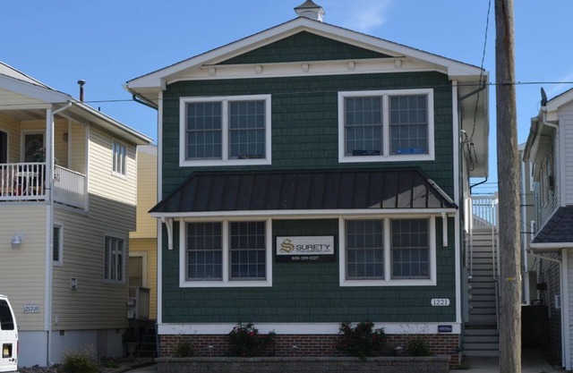 Actualización, unidad trasera tranquila, cerca de todas las atracciones.