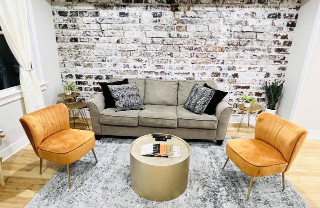 Upscale 4BDR Home @ Popular H Street Corridor+ Parking Free Cancellation