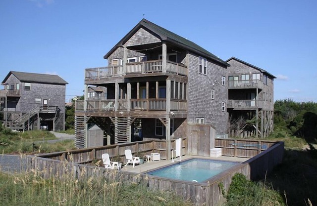 Casa de lujo 50 yardas de la playa con espectacular vista al mar